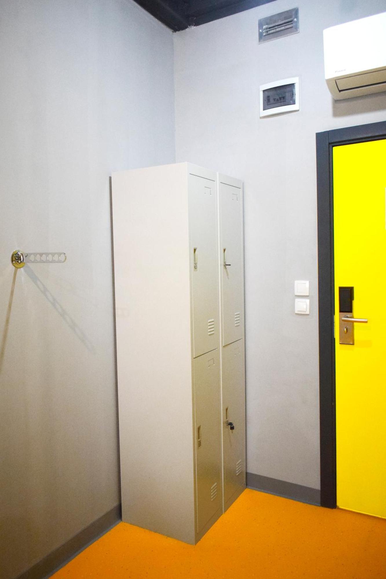 סופיה Green Cube Capsule Hostel מראה חיצוני תמונה