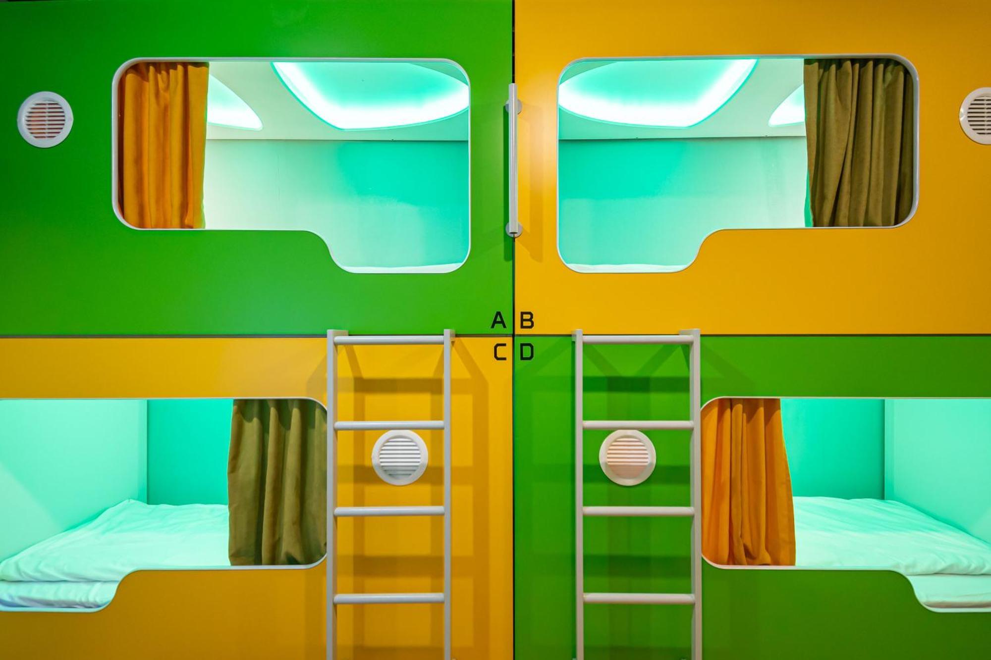 סופיה Green Cube Capsule Hostel מראה חיצוני תמונה